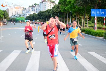 RUN TO LIVE 2025 - Ảnh #3272834