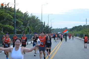 RUN TO LIVE 2025 - Ảnh #3276685