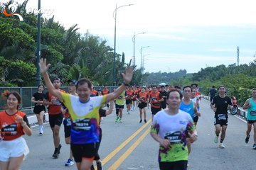 RUN TO LIVE 2025 - Ảnh #3275461