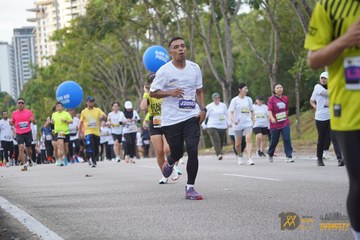 Twincity Marathon 2025 - Ảnh #3070701