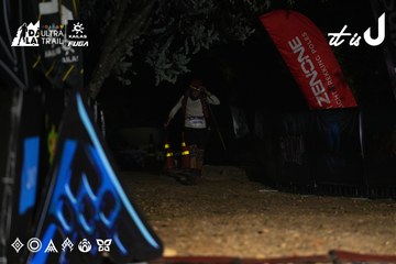 Dalat Ultra Trail 2026 - Ảnh #4765816