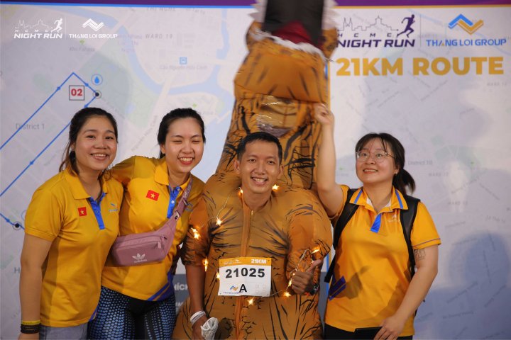 HCMCity Night Run - Ảnh #1948