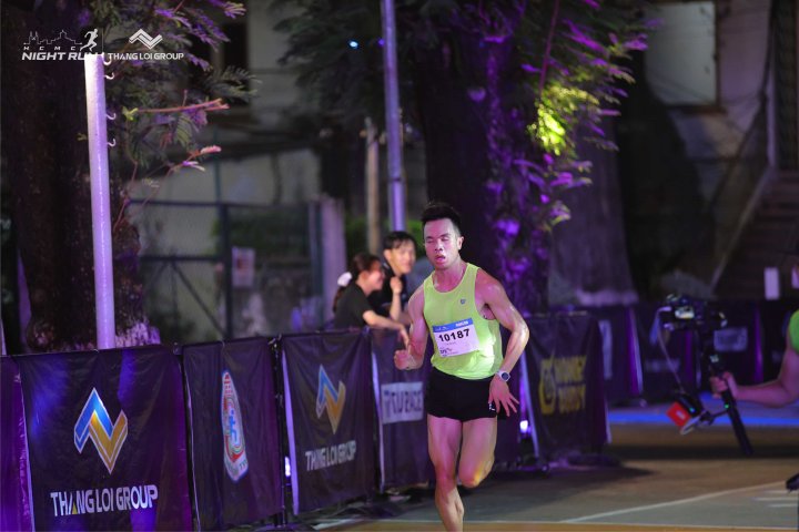 HCMCity Night Run - Ảnh #3850
