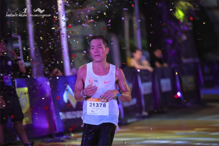 HCMCity Night Run - Ảnh #2799
