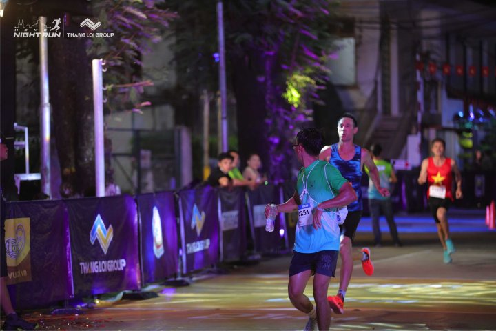 HCMCity Night Run - Ảnh #6079