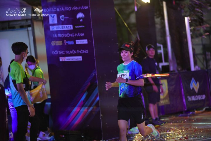 HCMCity Night Run - Ảnh #2132