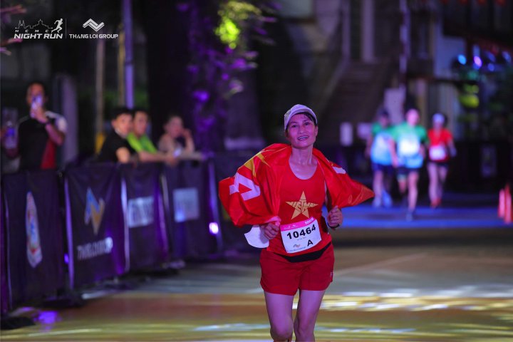 HCMCity Night Run - Ảnh #2678
