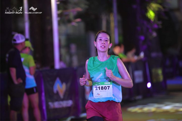 HCMCity Night Run - Ảnh #7033