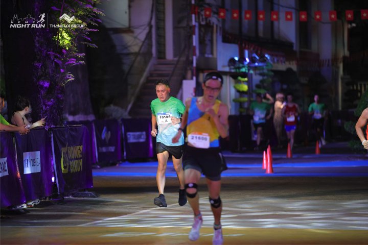 HCMCity Night Run - Ảnh #2176