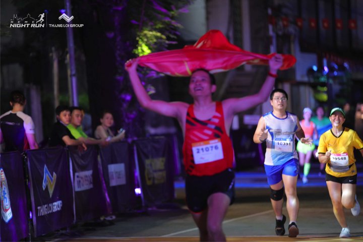 HCMCity Night Run - Ảnh #6714