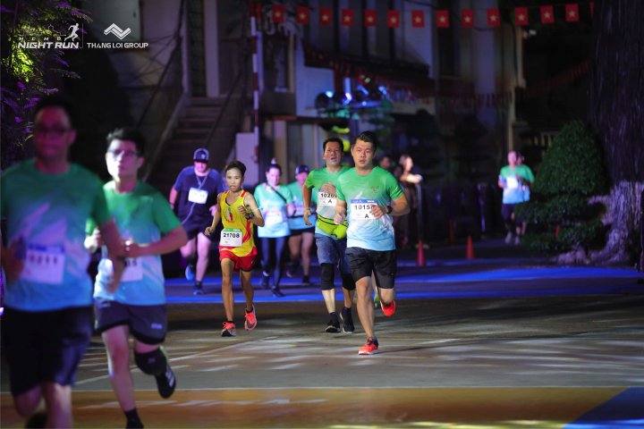 HCMCity Night Run - Ảnh #2413