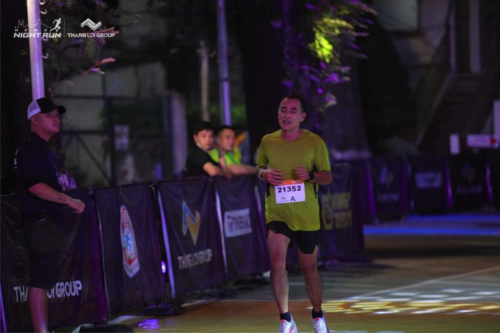 HCMCity Night Run - Ảnh #5102