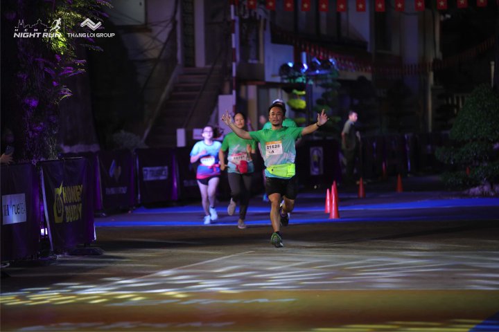 HCMCity Night Run - Ảnh #2036