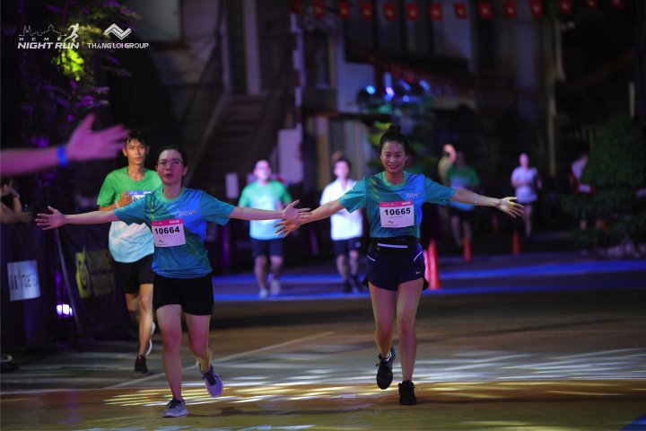 HCMCity Night Run - Ảnh #3459