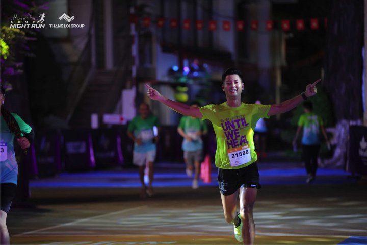 HCMCity Night Run - Ảnh #5379