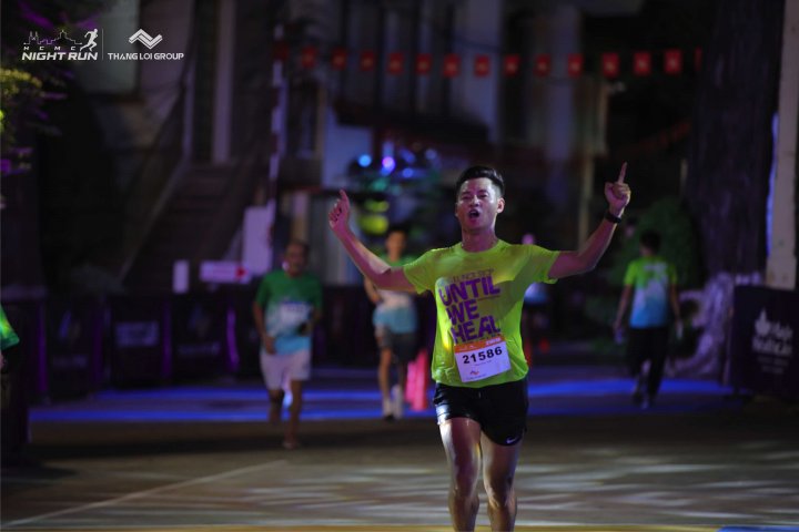 HCMCity Night Run - Ảnh #5412