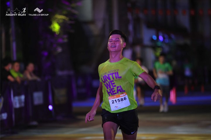 HCMCity Night Run - Ảnh #5540