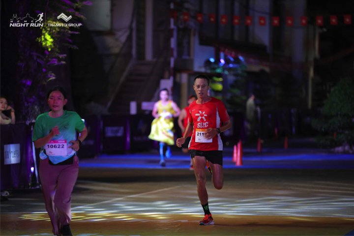 HCMCity Night Run - Ảnh #2827