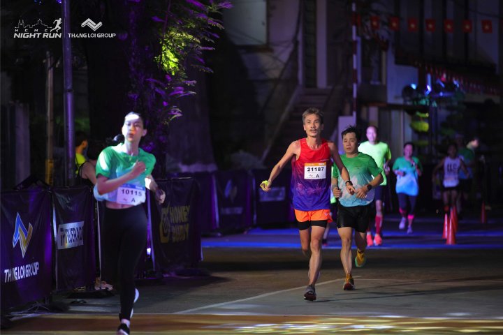 HCMCity Night Run - Ảnh #5678