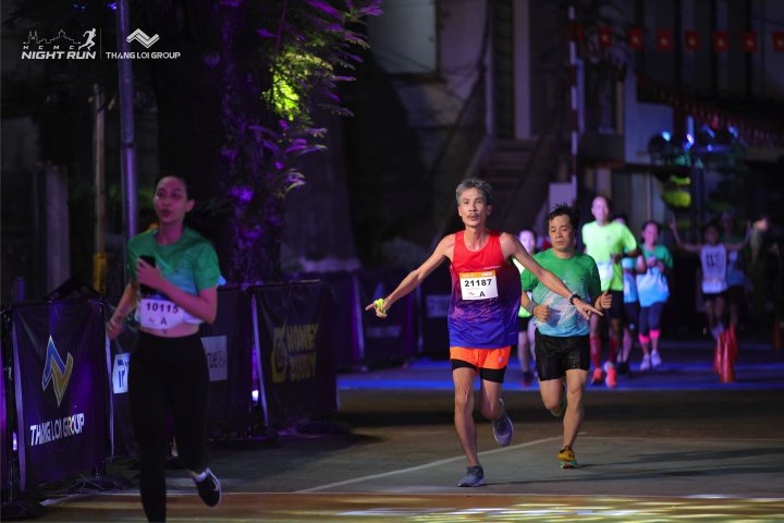 HCMCity Night Run - Ảnh #5737
