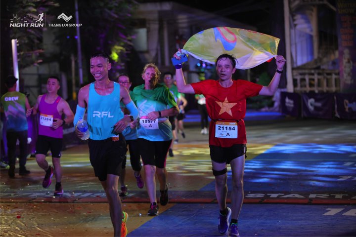HCMCity Night Run - Ảnh #5286