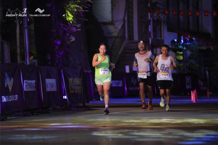 HCMCity Night Run - Ảnh #1928
