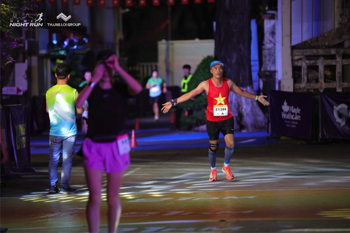 HCMCity Night Run - Ảnh #4044