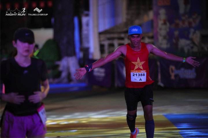 HCMCity Night Run - Ảnh #4276