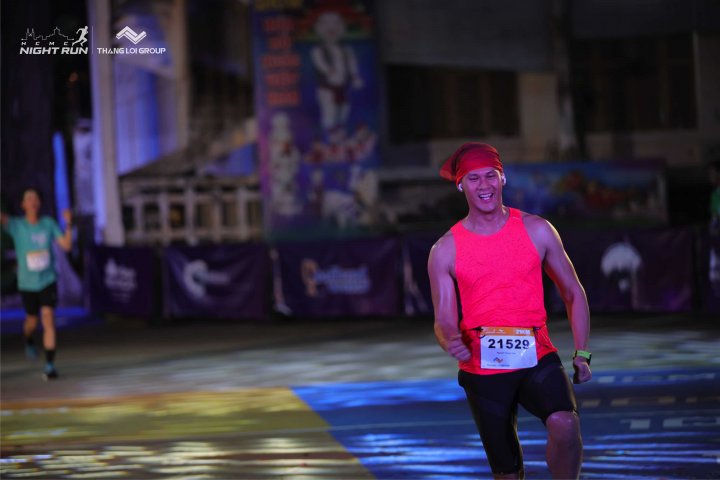 HCMCity Night Run - Ảnh #5692