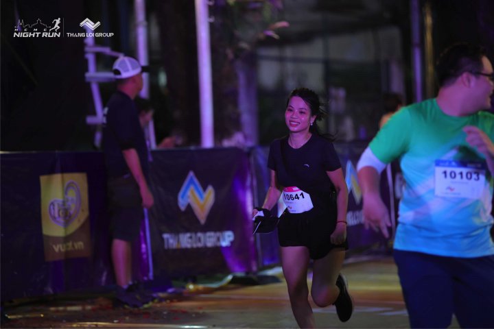HCMCity Night Run - Ảnh #3042