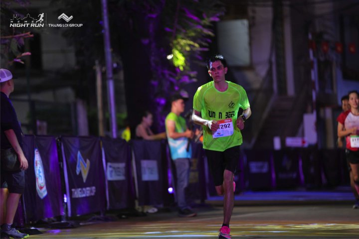 HCMCity Night Run - Ảnh #2077