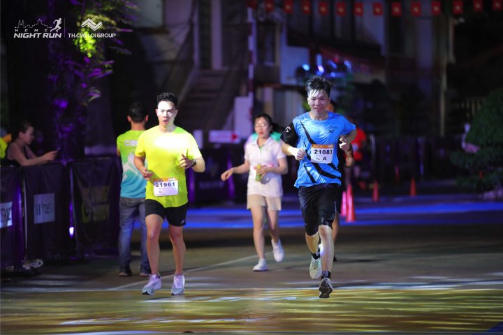 HCMCity Night Run - Ảnh #2574