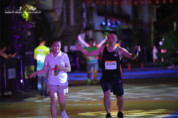 HCMCity Night Run - Ảnh #2693