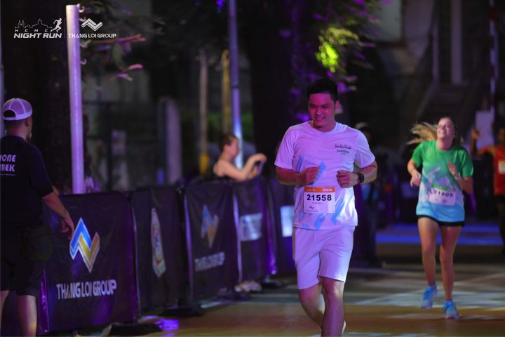 HCMCity Night Run - Ảnh #4954