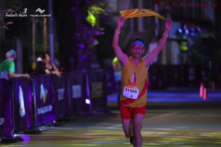HCMCity Night Run - Ảnh #2499