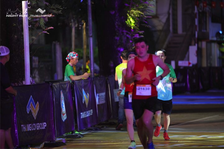 HCMCity Night Run - Ảnh #4958