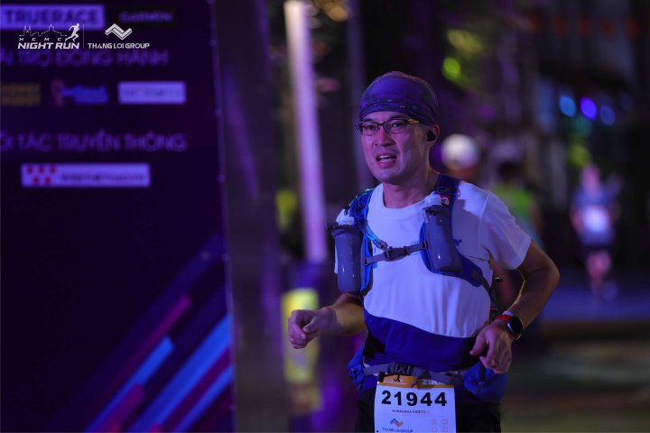 HCMCity Night Run - Ảnh #4103