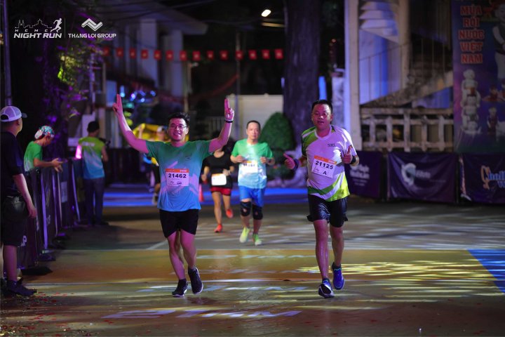 HCMCity Night Run - Ảnh #7648