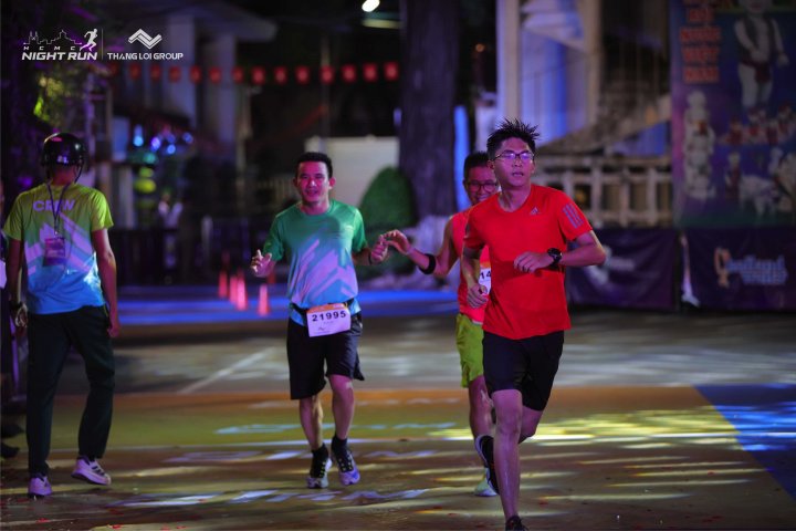 HCMCity Night Run - Ảnh #6438