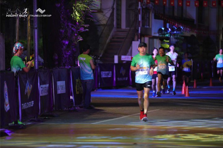 HCMCity Night Run - Ảnh #7714