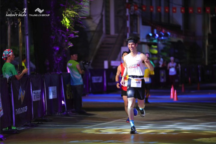 HCMCity Night Run - Ảnh #8021