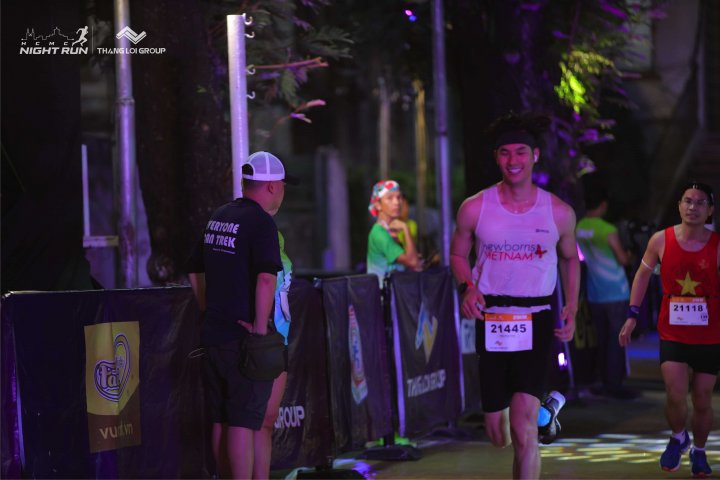 HCMCity Night Run - Ảnh #8159