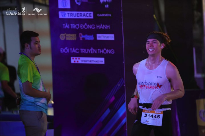 HCMCity Night Run - Ảnh #8240