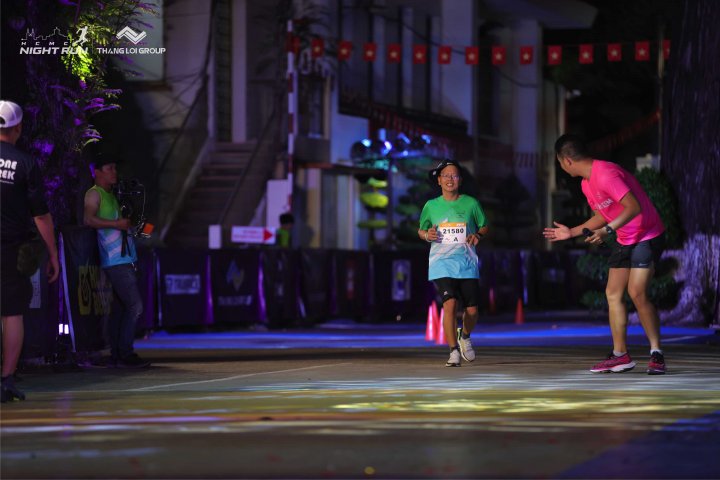 HCMCity Night Run - Ảnh #5393