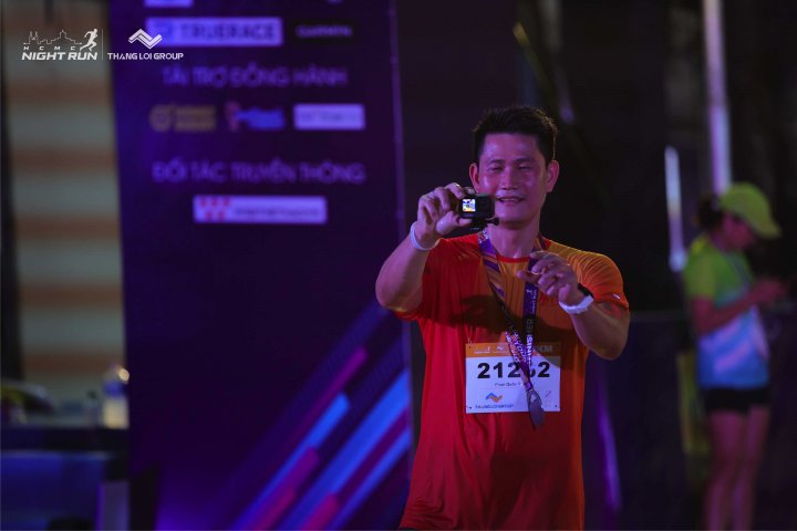 HCMCity Night Run - Ảnh #7568