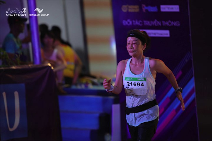 HCMCity Night Run - Ảnh #8413