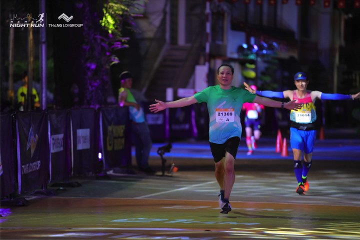 HCMCity Night Run - Ảnh #5377