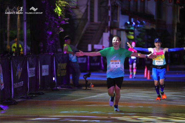 HCMCity Night Run - Ảnh #5384