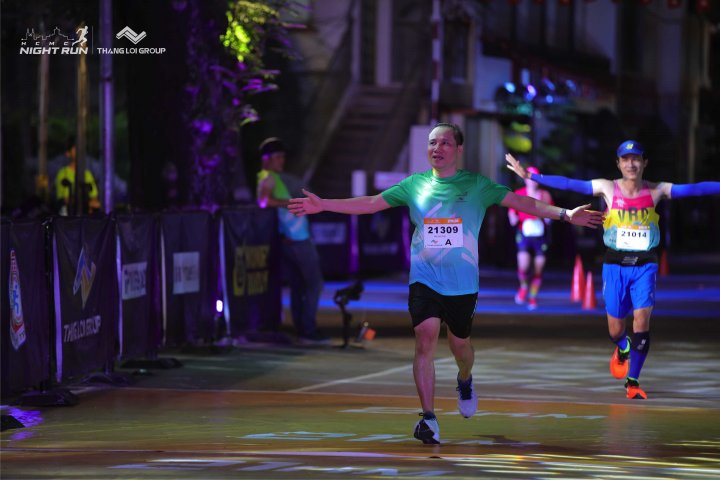 HCMCity Night Run - Ảnh #5395