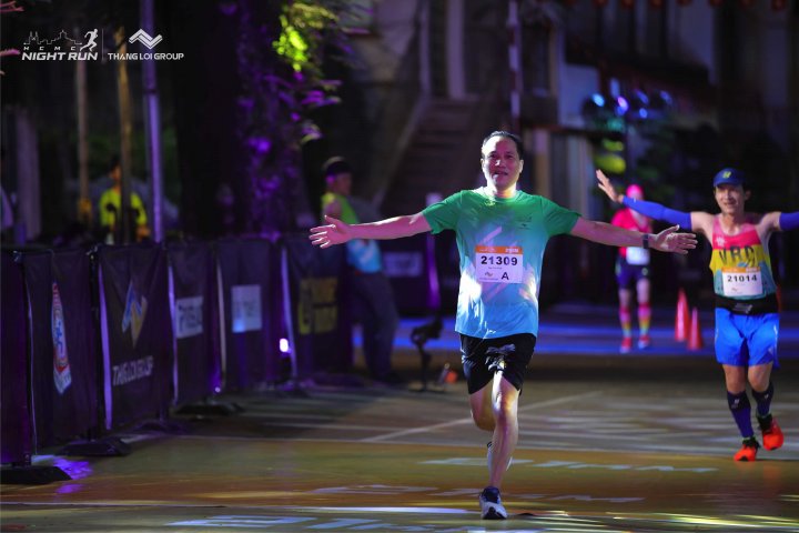 HCMCity Night Run - Ảnh #5410